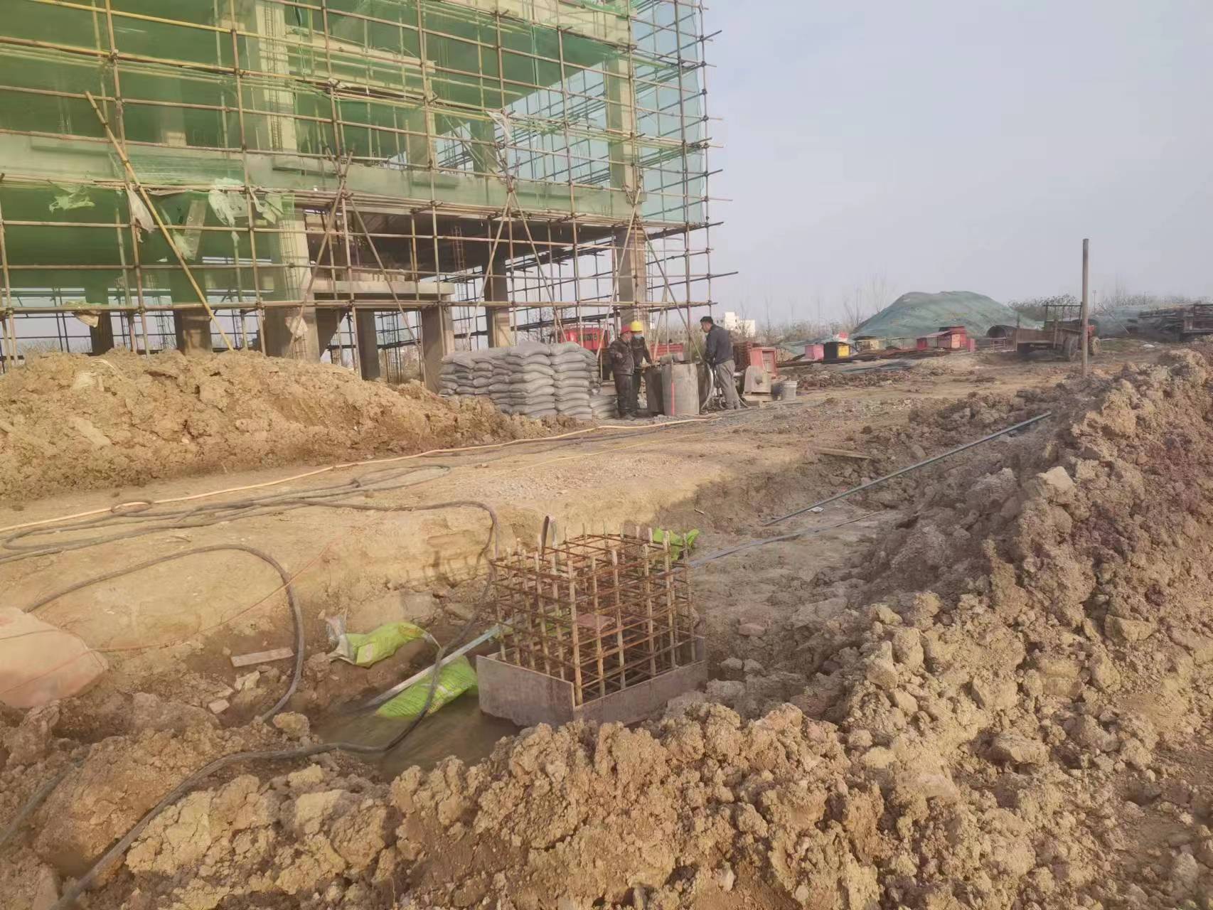 常宁当桥梁出现裂缝的时候应该及时加固修补